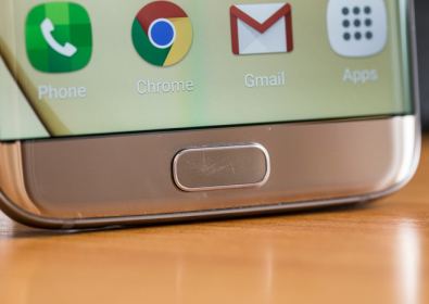 Samsung Galaxy S7 и S7 Edge: неочакван проблем с драскотините